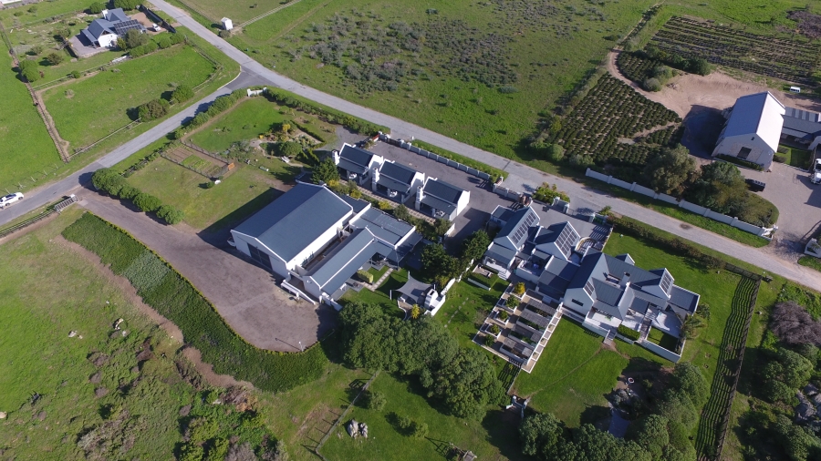 9 Bedroom Property for Sale in Olifantskop Western Cape